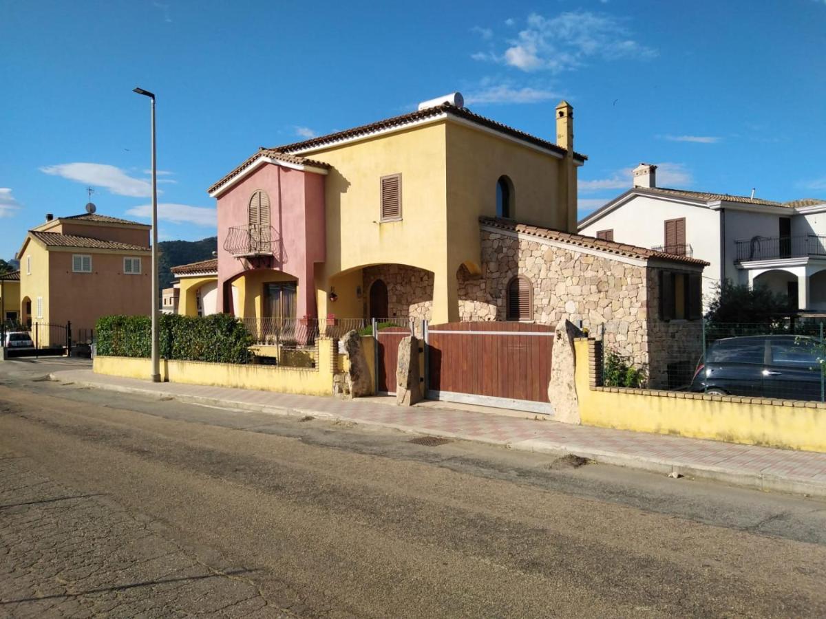 Il Giglio Appartement Cardedu Buitenkant foto